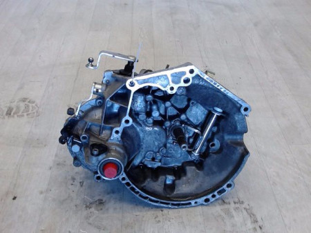 BOITE A VITESSE MECANIQUE PEUGEOT 206 1.4 i