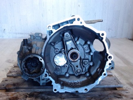 BOITE A VITESSE MECANIQUE VOLKSWAGEN POLO 1.6 TDI