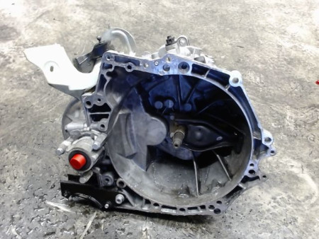 BOITE A VITESSE MECANIQUE PEUGEOT 208 1.6 HDi