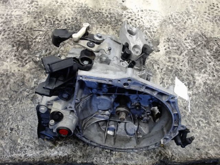 BOITE A VITESSE MECANIQUE PEUGEOT 208 1.2 VTI 82