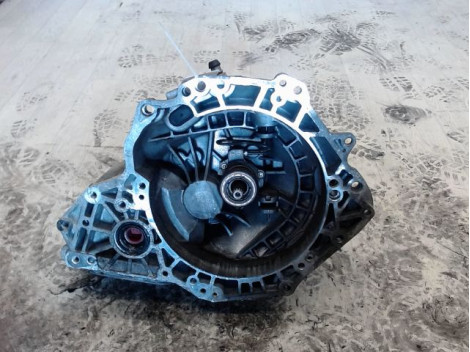 BOITE A VITESSE MECANIQUE OPEL CORSA 1.3 CDTI 