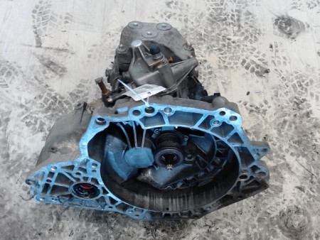 BOITE A VITESSE MECANIQUE OPEL CORSA 1.3 CDTI 
