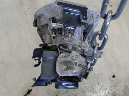 BOITE A VITESSE MECANIQUE FORD FIESTA 1.4 TDCi