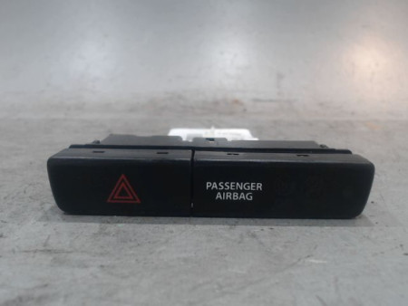 BOUTON DE WARNING SUZUKI IGNIS