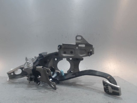 PEDALE DE FREIN FORD FIESTA