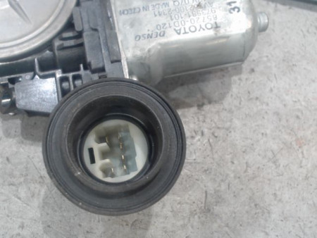 MECANISME+MOTEUR LEVE-GLACE ARRIERE DROIT TOYOTA YARIS