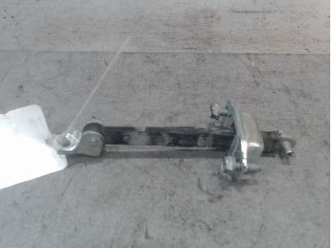 TIRANT PORTE AVANT GAUCHE SUZUKI SWIFT