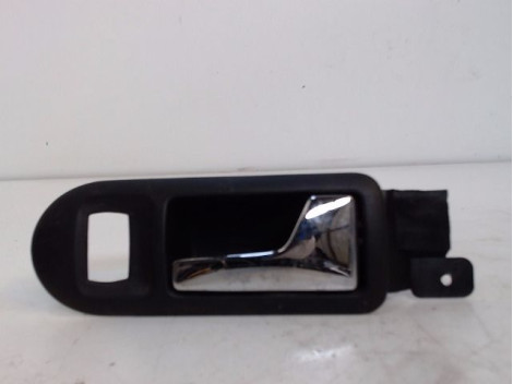 POIGNEE INTERIEURE PORTE AVANT DROIT VOLKSWAGEN GOLF IV 98-2004