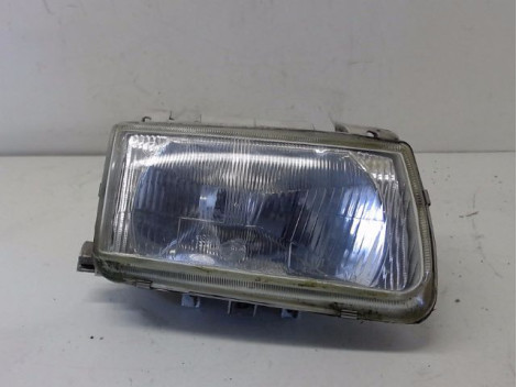 PHARE DROIT VOLKSWAGEN POLO 94-99
