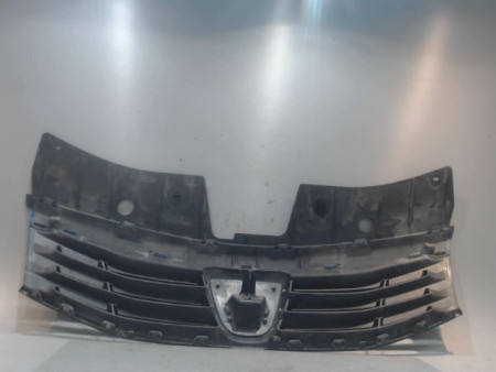 CALANDRE DACIA SANDERO