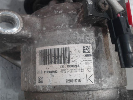 COMPRESSEUR AIR CONDITIONNE DACIA DUSTER