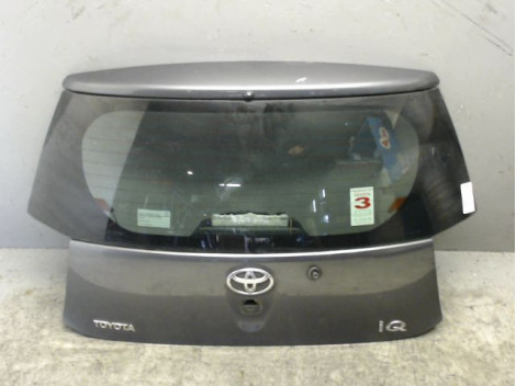 HAYON TOYOTA IQ