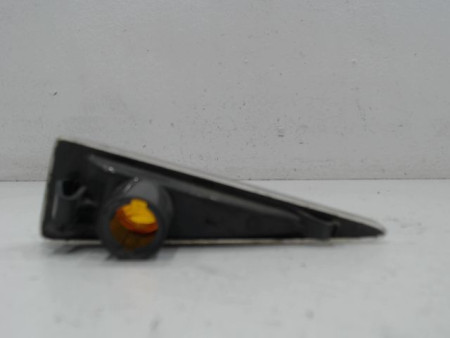 REPETITEUR AILE GAUCHE RENAULT MEGANE
