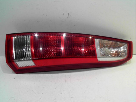 FEU ARRIERE DROIT OPEL MERIVA