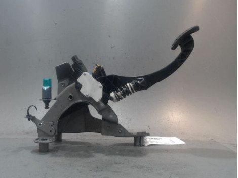PEDALE EMBRAYAGE RENAULT MEGANE
