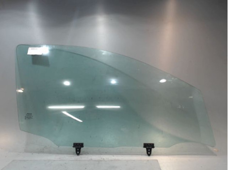 GLACE PORTE AVD NISSAN QASHQAI