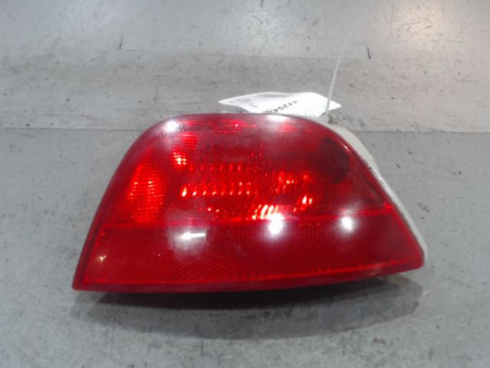 FEU DE PARE-CHOC ARRIERE GAUCHE FORD FOCUS