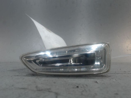 REPETITEUR AILE GAUCHE OPEL CROSSLAND