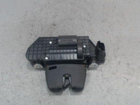 SERRURE HAYON  PEUGEOT 208