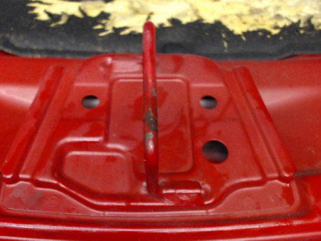 CAPOT TOYOTA YARIS