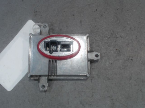 BOITIER XENON PHARE GAUCHE KIA CEE-D