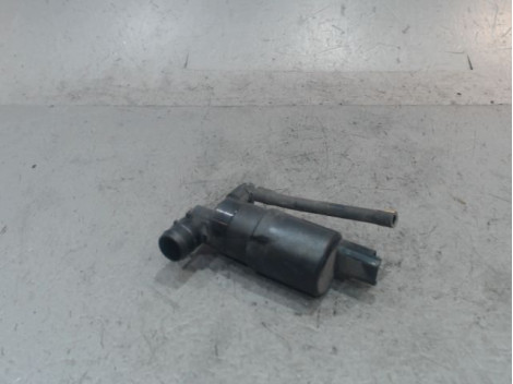 POMPE LAVE-GLACE ARRIERE TOYOTA AYGO
