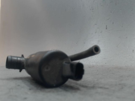 POMPE LAVE-GLACE ARRIERE TOYOTA AYGO