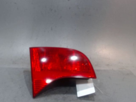 FEU ARRIERE INTERIEUR GAUCHE AUDI A4