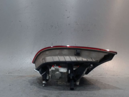 FEU ARRIERE INTERIEUR GAUCHE AUDI A4