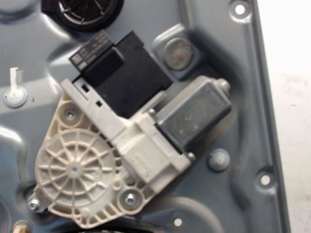 MECANISME+MOTEUR LEVE-GLACE AVANT GAUCHE SEAT IBIZA