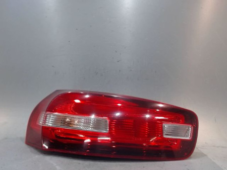 FEU ARRIERE GAUCHE  CITROEN C4