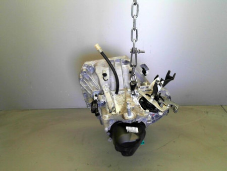 BOITE A VITESSE MECANIQUE RENAULT CLIO 0.9 TCe 75 