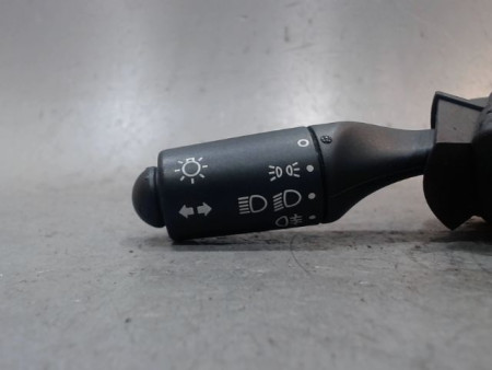 COMMANDE CLIGNOTANT SMART FORTWO