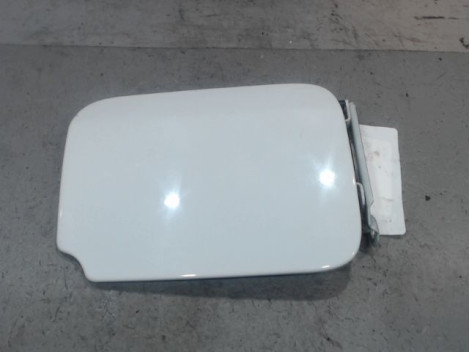 VOLET DE TRAPPE CARBURANT DACIA LOGAN