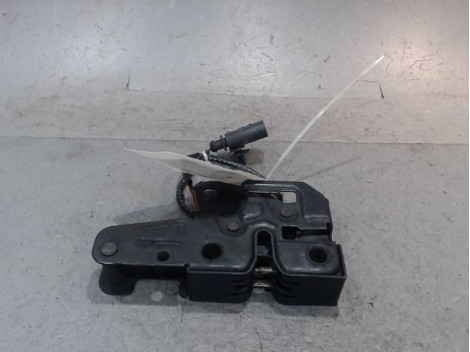 SERRURE CAPOT AUDI A4