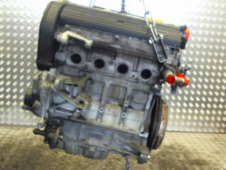MOTEUR ESSENCE M.G. ZR 105