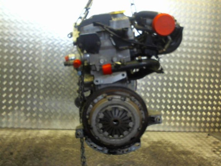 MOTEUR ESSENCE M.G. ZR 105