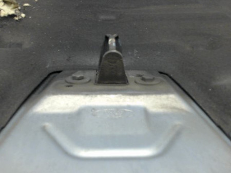 CAPOT FORD FOCUS