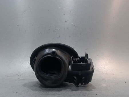 VOLET DE TRAPPE CARBURANT FORD FOCUS