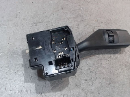 COMMANDE CLIGNOTANT FORD FOCUS