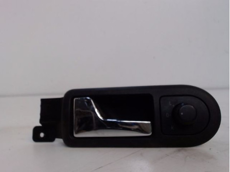 POIGNEE INTERIEURE PORTE AVANT GAUCHE VOLKSWAGEN GOLF IV 98-2004