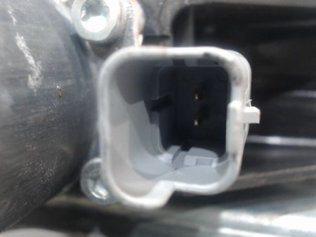 MECANISME+MOTEUR LEVE-GLACE AVANT DROIT PEUGEOT 208