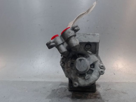 COMPRESSEUR AIR CONDITIONNE DACIA SANDERO