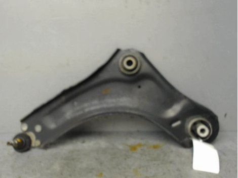 TRIANGLE INFERIEUR AVANT GAUCHE RENAULT MEGANE