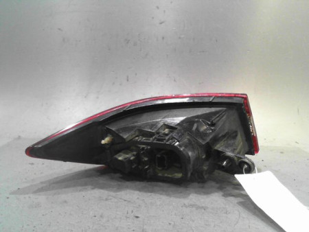 FEU ARRIERE DROIT RENAULT CLIO