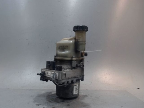 POMPE DIRECTION ASSISTEE DACIA SANDERO