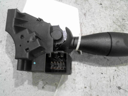 COMMANDE CLIGNOTANT FORD FOCUS