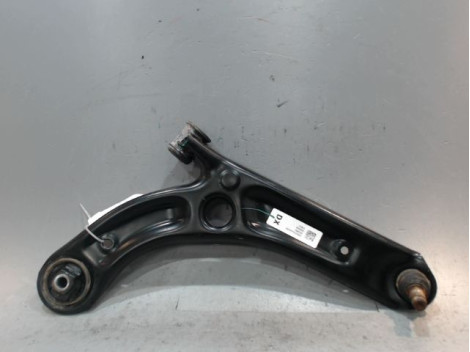 TRIANGLE INFERIEUR AVANT DROIT FIAT 500
