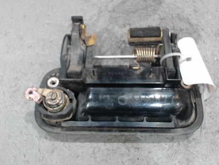 POIGNEE EXTERIEURE PORTE AVANT GAUCHE TOYOTA HILUX