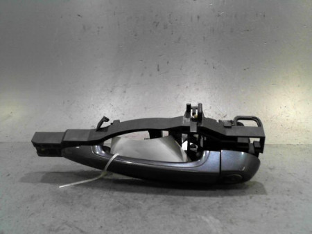 POIGNEE EXTERIEURE PORTE AVANT GAUCHE BMW M140L